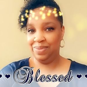 Meet your Posher, Taura